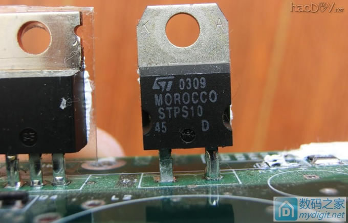 IBM车载笔记本升压电源改输出电压,附电路图,值得参考 IBM车载笔记本升压电源改输出电压,附电路图,值得参考