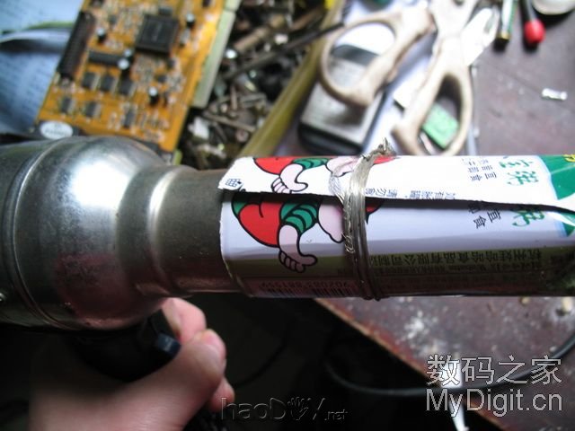 我用铜线绑的 用电吹风DIY一支强力“热风枪” 吹下零件一大堆