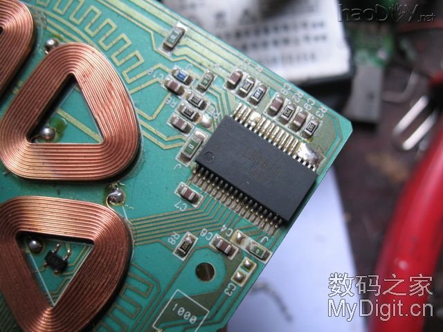 焊得好像挺牢固 用电吹风DIY一支强力“热风枪” 吹下零件一大堆