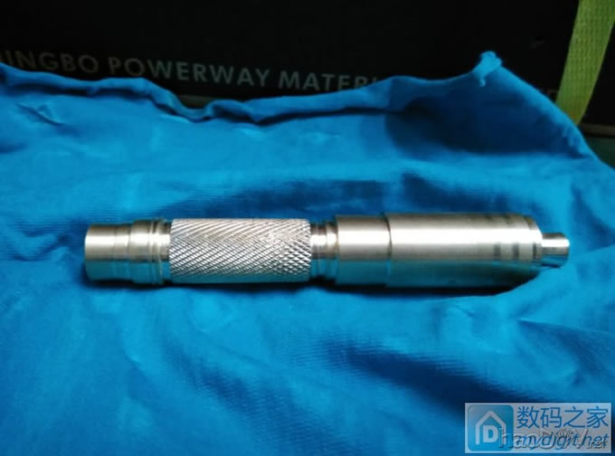 8 仿造数码之家22合一工具手柄 - 土豪金黄铜版(附加工全过程)