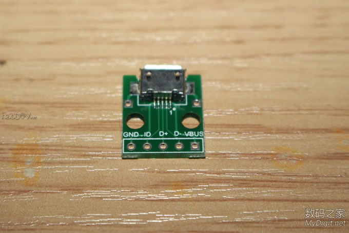 ΢ZUNEװMiocrUSBӿڣƷ߽ӿڸͨUSBӿ