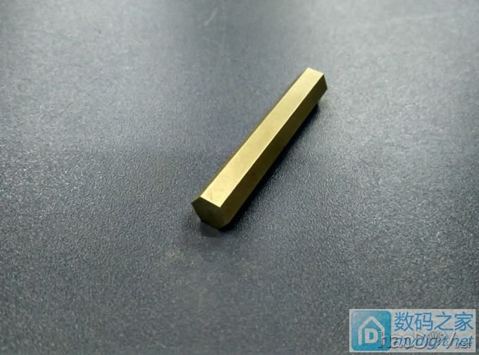 DIY打造锂电钻延长杆批头套筒,亦可当螺丝刀延长杆! DIY打造锂电钻延长杆批头套筒,亦可当螺丝刀延长杆!