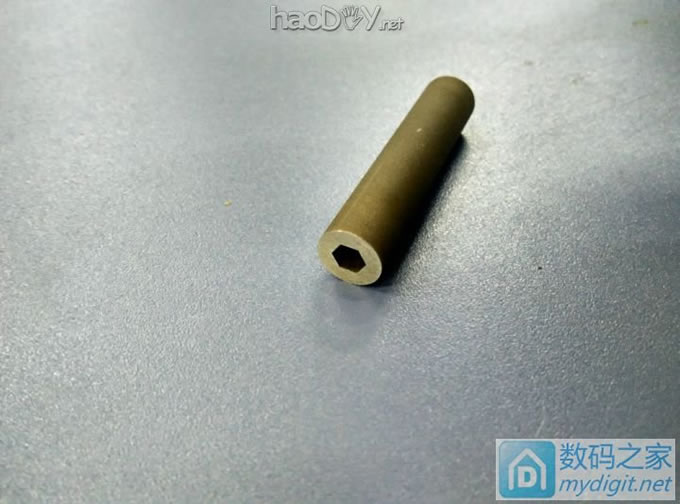 DIY打造锂电钻延长杆批头套筒,亦可当螺丝刀延长杆! DIY打造锂电钻延长杆批头套筒,亦可当螺丝刀延长杆!