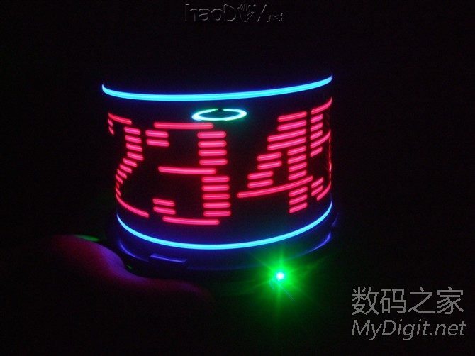 VOP旋转LED显示屏DIY设计与制作(添加旋转供电原理与实物图) VOP旋转LED显示屏DIY设计与制作(添加旋转供电原理与实物图)