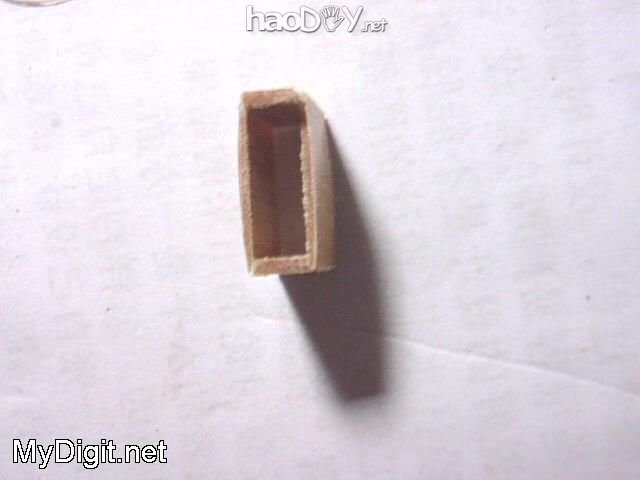 粘好的盖子。 自制环保竹壳U盘(多图)