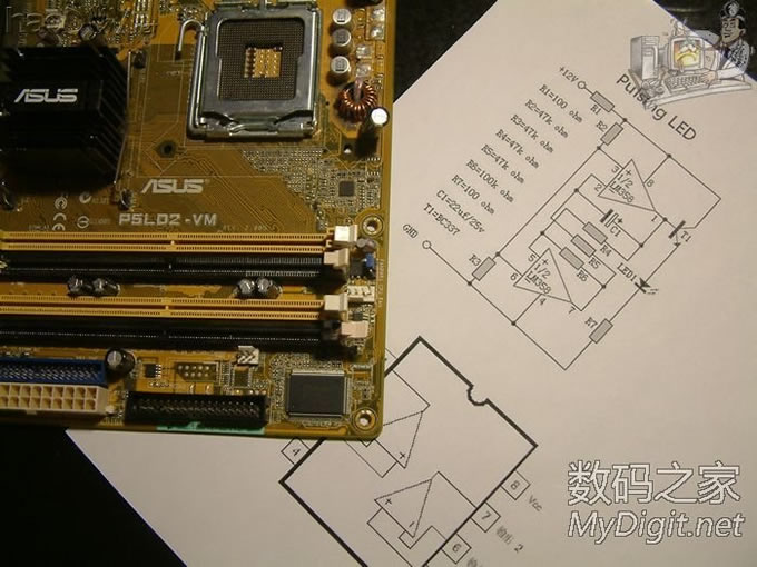 全部拆机贴片元件搭桥超mini呼吸灯,可能全论坛最小呼吸灯? 全部拆机贴片元件搭桥超mini呼吸灯,可能全论坛最小呼吸灯?