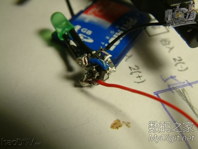 全部拆机贴片元件搭桥超mini呼吸灯,可能全论坛最小呼吸灯?