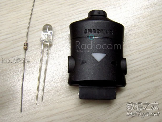 鸡肋变鸡腿!废旧手机电池充电组件-改装LED袖珍电筒 鸡肋变鸡腿!废旧手机电池充电组件-改装LED袖珍电筒