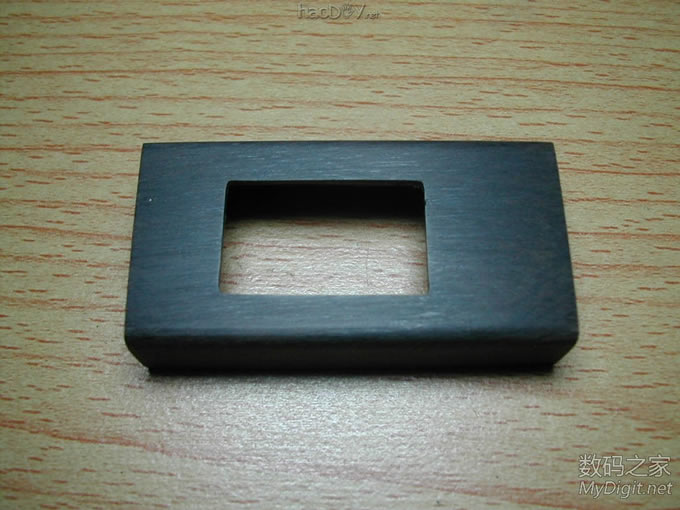 紫光檀木MP3(艾利和N10)和耳机(博士IE2)