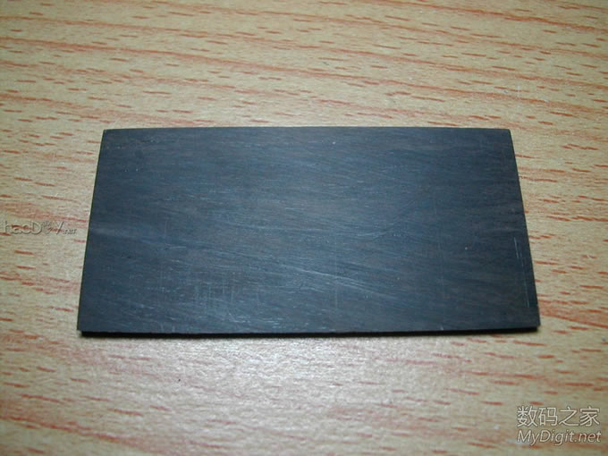 紫光檀木MP3(艾利和N10)和耳机(博士IE2)