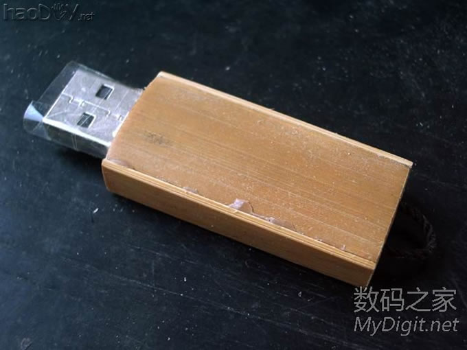 用麻将席做了个U盘,吼吼吼(61楼更新了盖子) 用麻将席做了个U盘,吼吼吼(61楼更新了盖子)