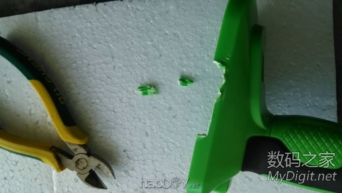 乱弹绿皮28元川崎电钻完工,改造18650供电 乱弹绿皮28元川崎电钻完工,改造18650供电