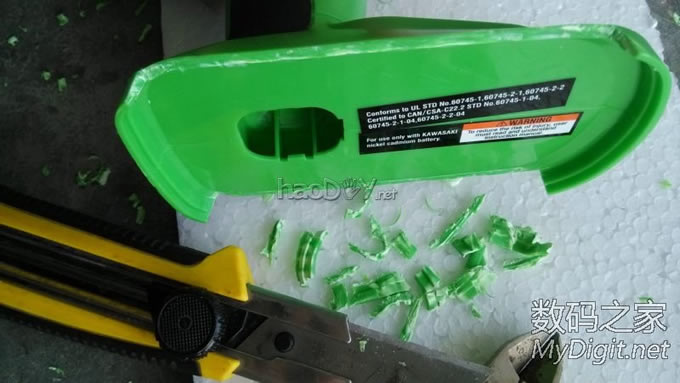 乱弹绿皮28元川崎电钻完工,改造18650供电 乱弹绿皮28元川崎电钻完工,改造18650供电