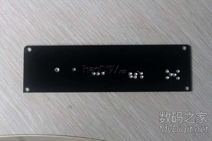 手工打造全金属迷你下载机,手掌大小,实现iPad遥控开机和远程控