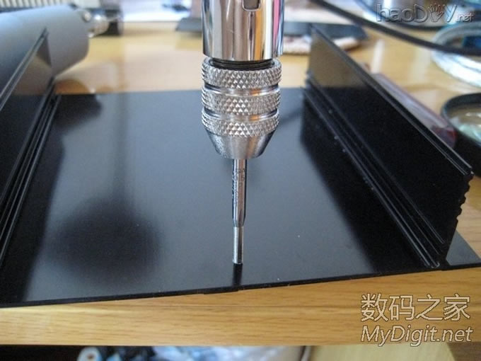 手工打造全金属迷你下载机,手掌大小,实现iPad遥控开机和远程控制(96图) 手工打造全金属迷你下载机,手掌大小,实现iPad遥控开机和远程控