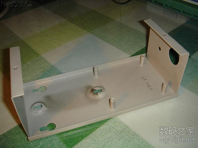 制作一款高精度四段式铅酸电池充电器