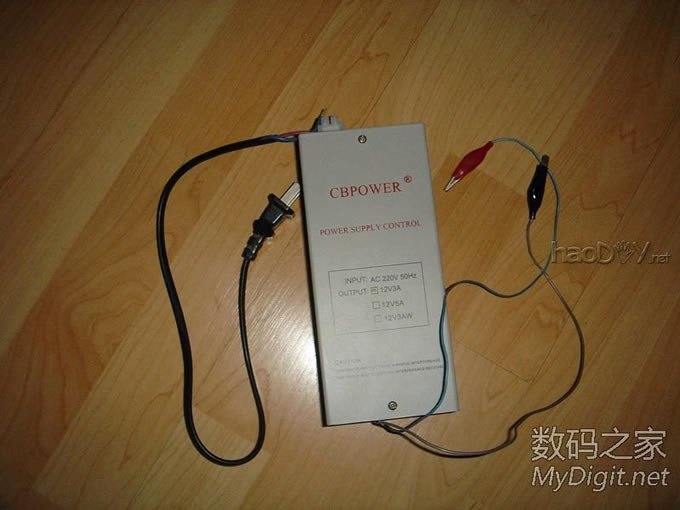 制作一款高精度四段式铅酸电池充电器