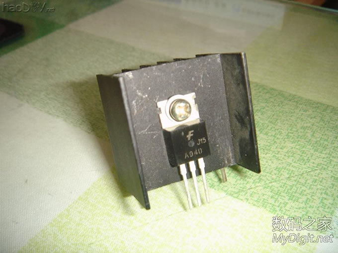 制作一款高精度四段式铅酸电池充电器 制作一款高精度四段式铅酸电池充电器