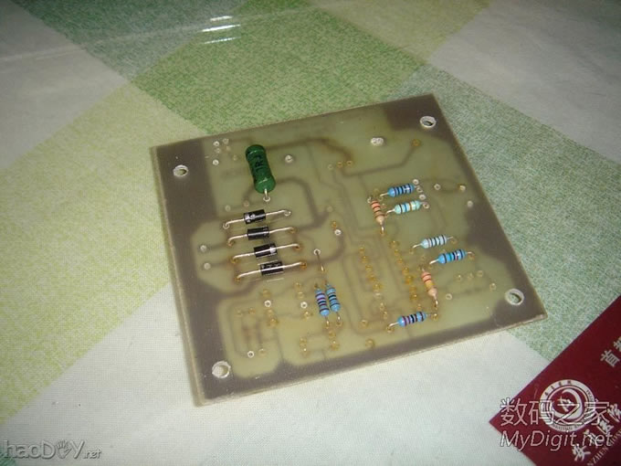 制作一款高精度四段式铅酸电池充电器 制作一款高精度四段式铅酸电池充电器