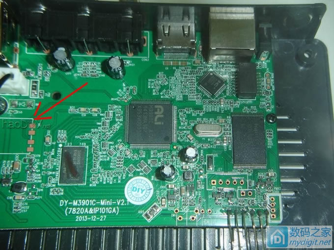 迪优美特X3网络播放器加装RTL8188无线模块及高增益灵敏天线 迪优美特X3网络播放器加装RTL8188无线模块及高增益灵敏天线