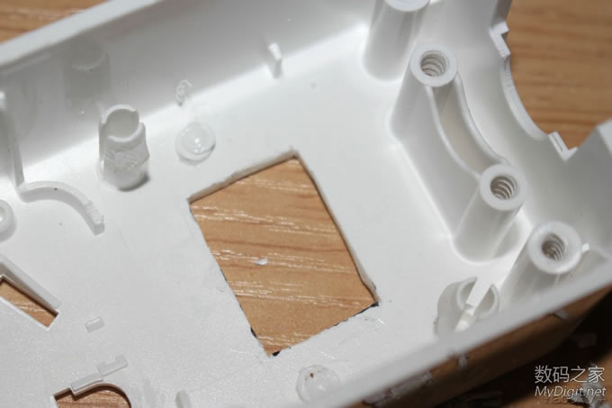 让公牛更牛,公牛小白USB电插座改双开关