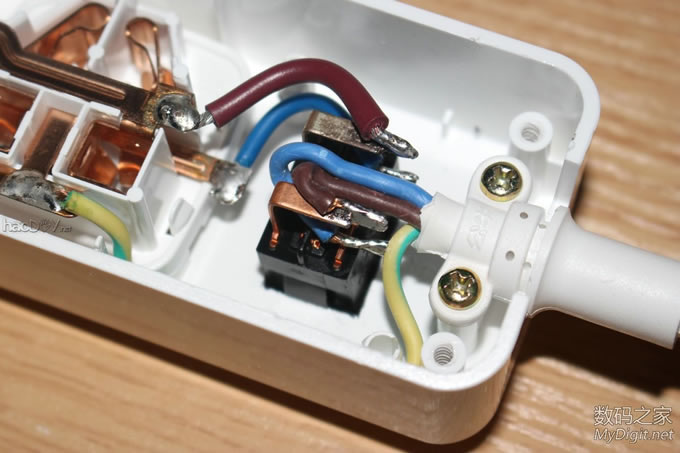 让公牛更牛,公牛小白USB电插座改双开关