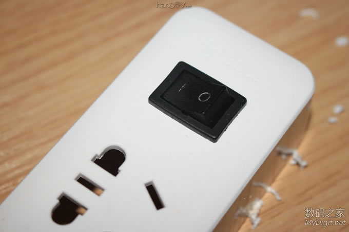 让公牛更牛,公牛小白USB电插座改双开关