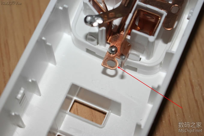 让公牛更牛,公牛小白USB电插座改双开关