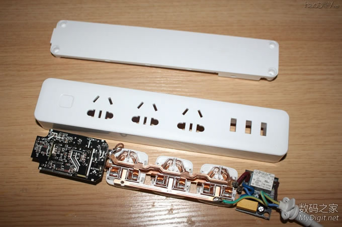 让公牛更牛,公牛小白USB电插座改双开关