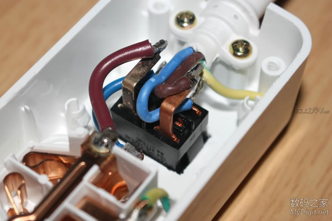 让公牛更牛,公牛小白USB电插座改双开关