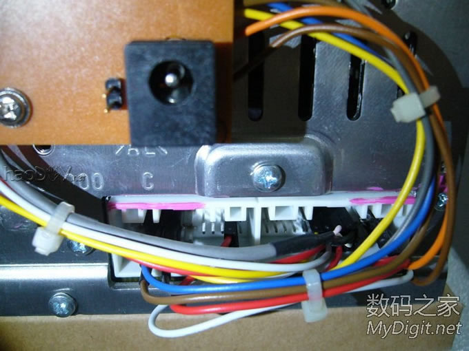 聆听~八款车机尾线接线及个人听音感受小记