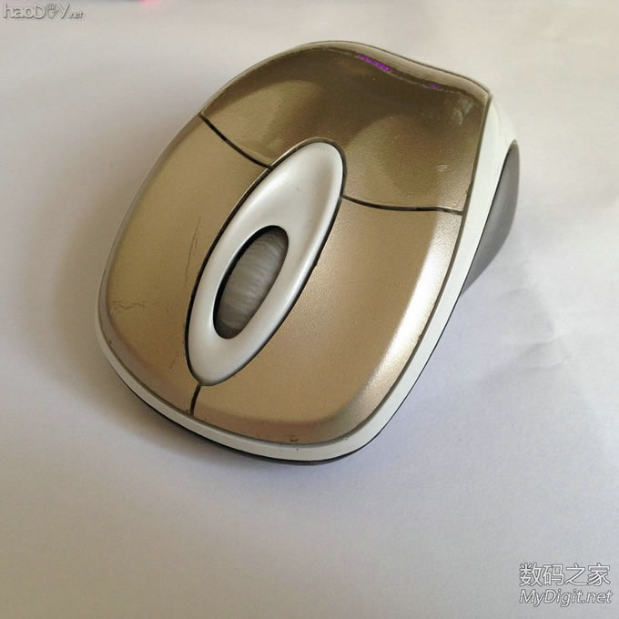 耗电大伤不起?微软迷你鲨3000加装电源开关,透明的光电传感器有木有! 耗电大伤不起?微软迷你鲨3000加装电源开关,透明的光电传感器有