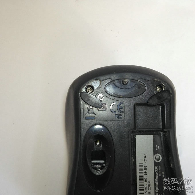 耗电大伤不起?微软迷你鲨3000加装电源开关,透明的光电传感器有木有! 耗电大伤不起?微软迷你鲨3000加装电源开关,透明的光电传感器有