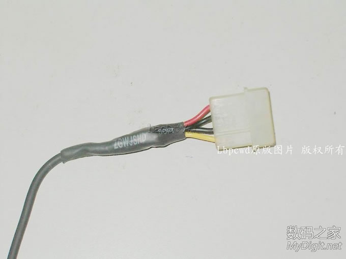 Re:【继续原创】Lbpcwd的废旧硬盘创意又来啦!不到最后,能猜到是做什么的人没几个 .. Lbpcwd的废旧硬盘创意又来啦!不到最后,能猜到是做什么的人没几