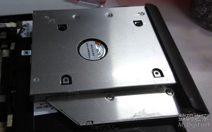 史上第一人:给没有Express Card接口的联想Z470增加内置USB3.0接