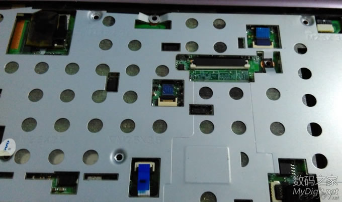 史上第一人:给没有Express Card接口的联想Z470增加内置USB3.0接