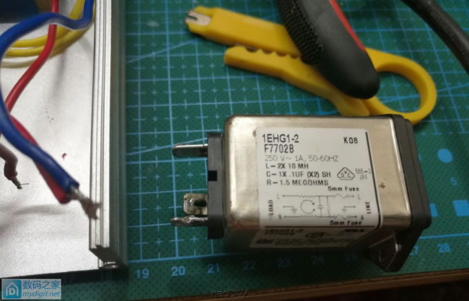 听科技TRD3Plus DAC解码加耳放一体机拆解及DIY线性电源(仅发数