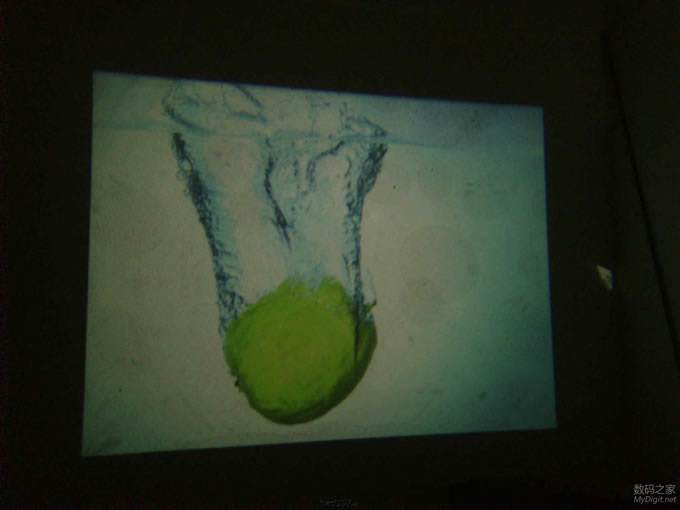 创新看得见!初一学生全程自制智能投影机(更新前双菲镜和风道的