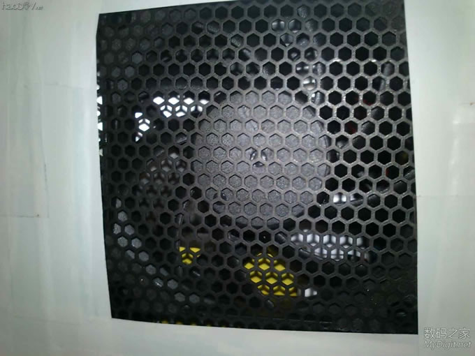 创新看得见!初一学生全程自制智能投影机(更新前双菲镜和风道的结构图纸) 创新看得见!初一学生全程自制智能投影机(更新前双菲镜和风道的