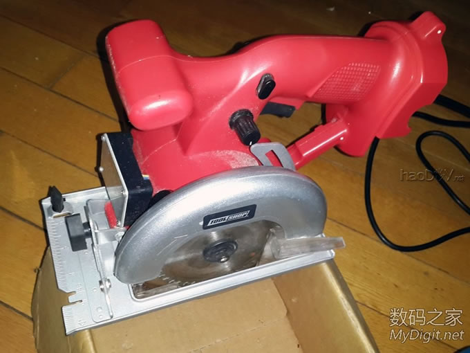 Re:拆38元TOOLSHOP充电圆锯+改装全攻略+使用通用锯片+增加调速功能+开关电源供电方 .. 拆解TOOLSHOP充电圆锯+改装全攻略+使用通用锯片+增加调速功能+开