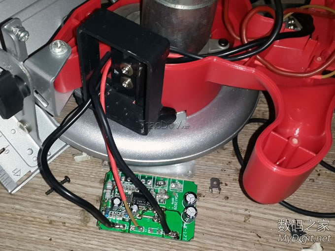 Re:拆38元TOOLSHOP充电圆锯+改装全攻略+使用通用锯片+增加调速功能+开关电源供电方 .. 拆解TOOLSHOP充电圆锯+改装全攻略+使用通用锯片+增加调速功能+开