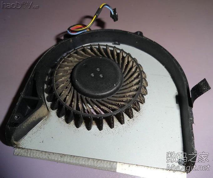 拆解联想B590 清灰,指示灯改造增加亮度