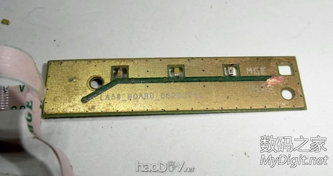 拆解联想B590 清灰,指示灯改造增加亮度