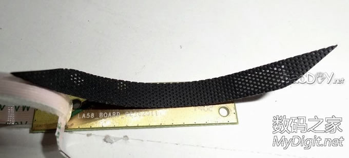 拆解联想B590 清灰,指示灯改造增加亮度