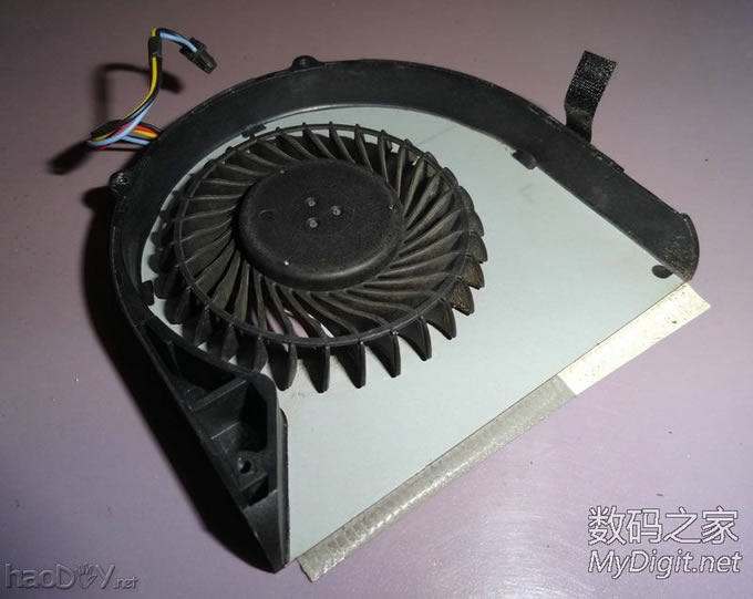 拆解联想B590 清灰,指示灯改造增加亮度