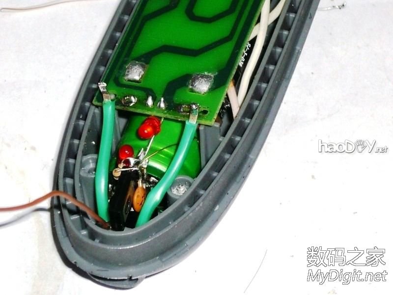 搭棚DC-DC,电推剪高效改锂电(分立元件开关降压电路应用1)