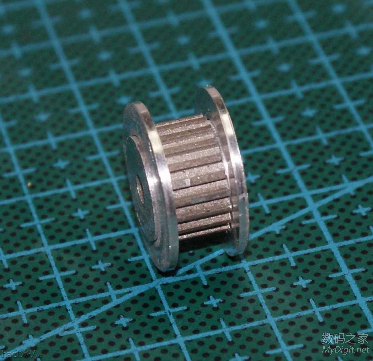 DIY全金属微型台锯(多图,高清)