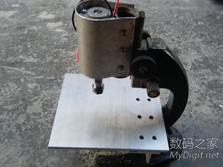 古董显微镜改造PCB台钻,附PCB制作过程(多图149P) 古董显微镜改造PCB台钻,附PCB制作过程(多图149P)