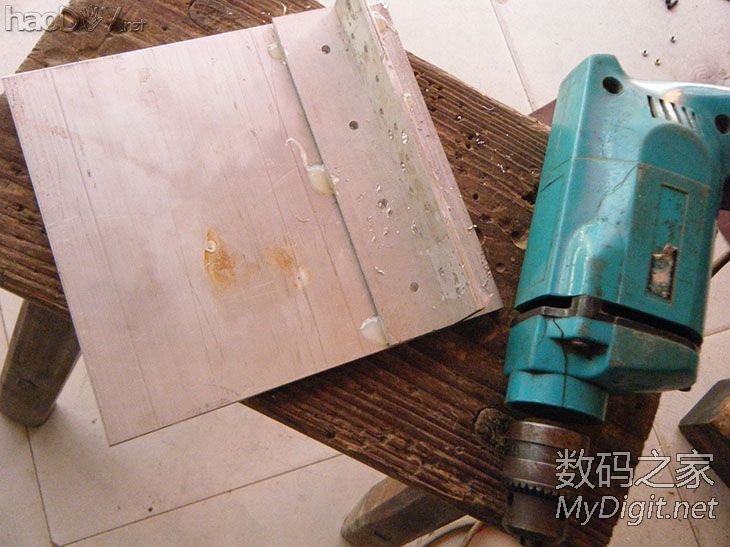 古董显微镜改造PCB台钻,附PCB制作过程(多图149P) 古董显微镜改造PCB台钻,附PCB制作过程(多图149P)