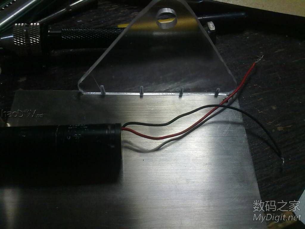 解脱双手,打造自动送丝系统 解脱双手,打造自动送丝系统